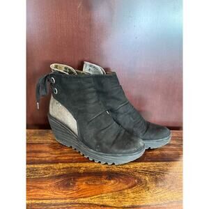 Fly London Yama Black Silver Suede Ankle Bootie - Sz 39